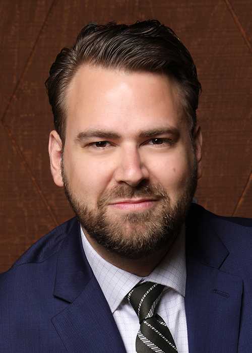 headshot of soloist Balzun